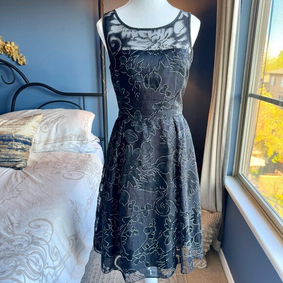White House Black Market Dresses & Skirts - White House Black Market Black and White Sleeveless Tea Length A-Line Dress